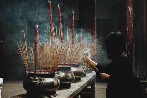 神桌 要 每天 擦 嗎|神桌要每天擦嗎？常見信仰與實踐解析